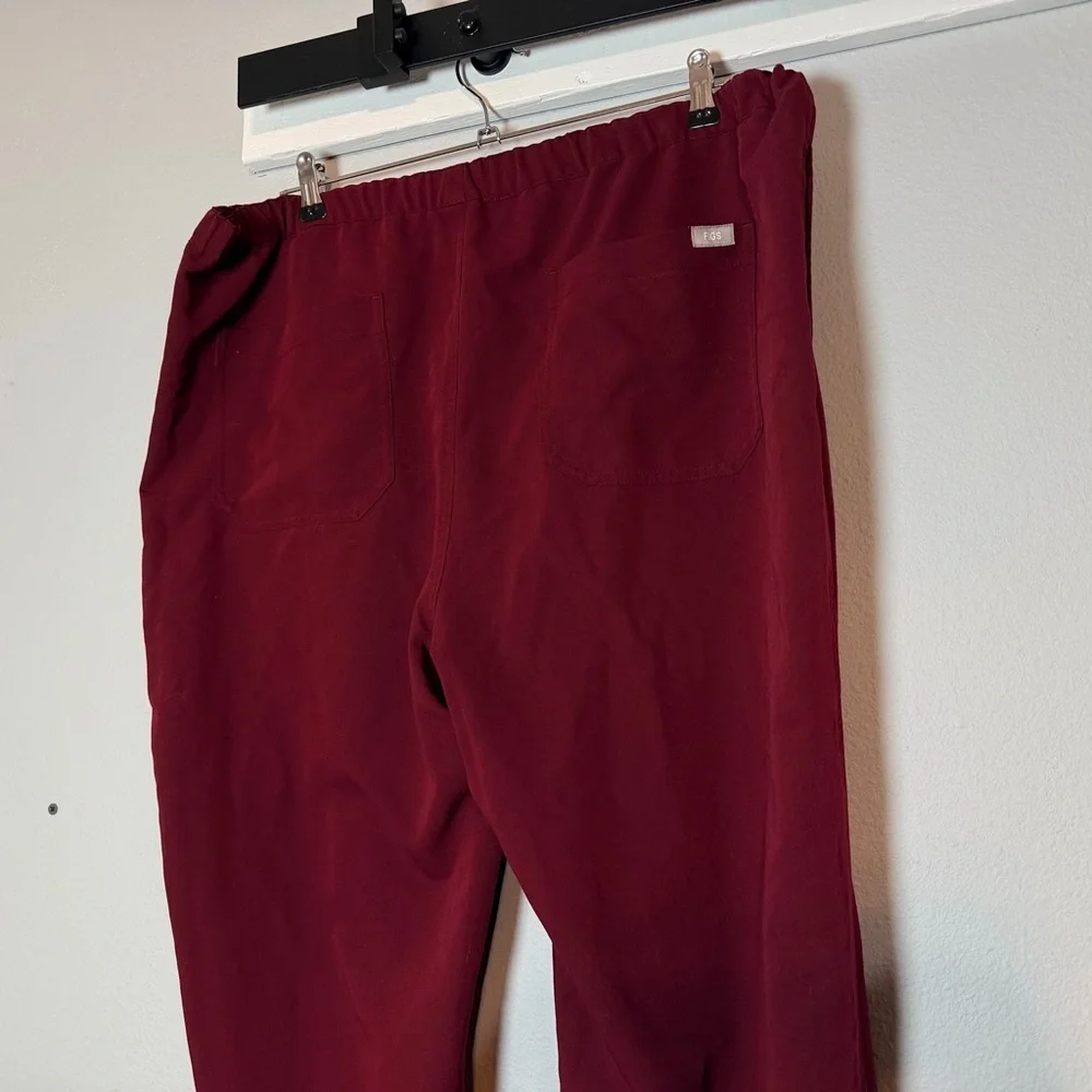 Figs Mens Pisco Basic Scrub Pants Size XL Burgundy Red Straight Leg